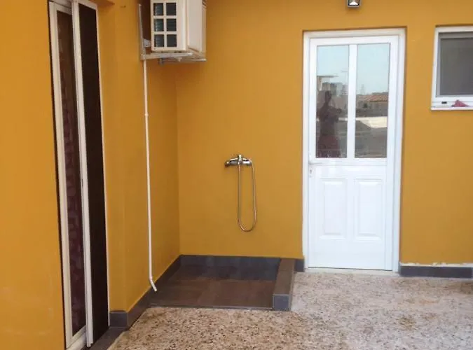 Bright Floor Apartment! * مدينة زاكينثوس