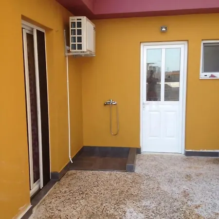 Bright Floor Apartment! * مدينة زاكينثوس