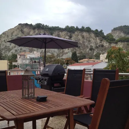 Bright Floor Apartment! Zakynthos Town